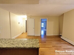 19 Garden St, Unit 6 in Boston, MA - Building Photo - Building Photo