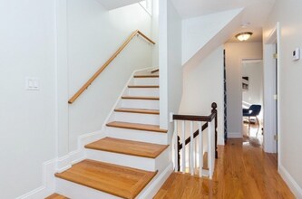 196 Spring St in Medford, MA - Building Photo - Building Photo