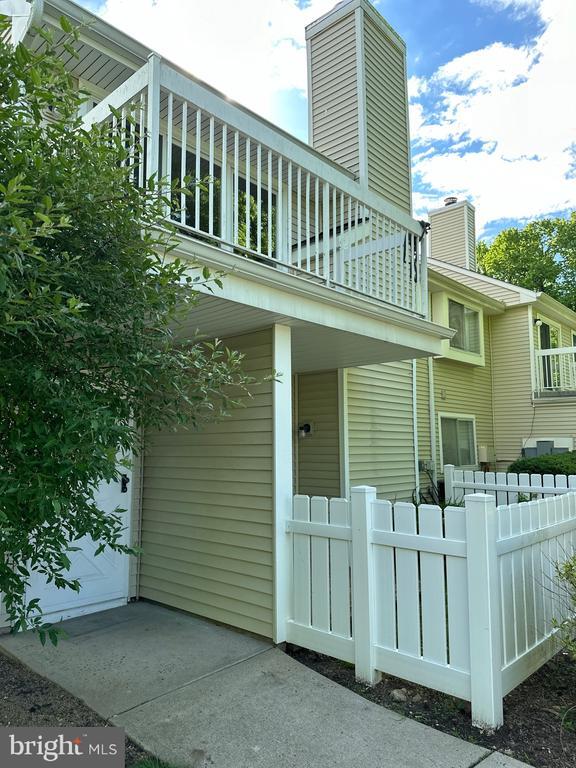 2 Wynwood Dr in Monmouth Junction, NJ - Building Photo - Building Photo