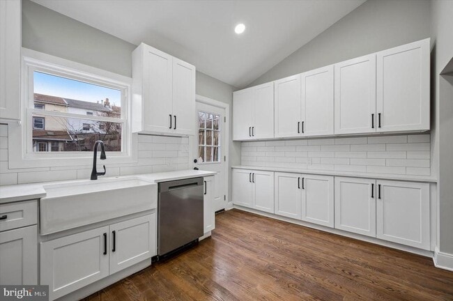 property at 174 Gay St