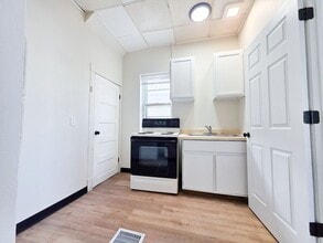 135 E Main St in Gillett, WI - Building Photo - Building Photo