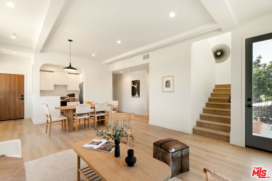 2847 1/2 Marsh St in Los Angeles, CA - Building Photo