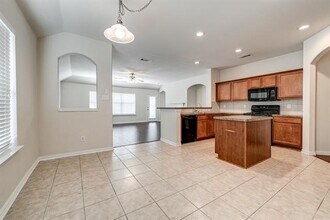 5448 Lavaca Rd in Grand Prairie, TX - Building Photo - Building Photo