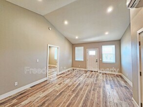 2071 S Highland Ave in Pahrump, NV - Building Photo - Building Photo