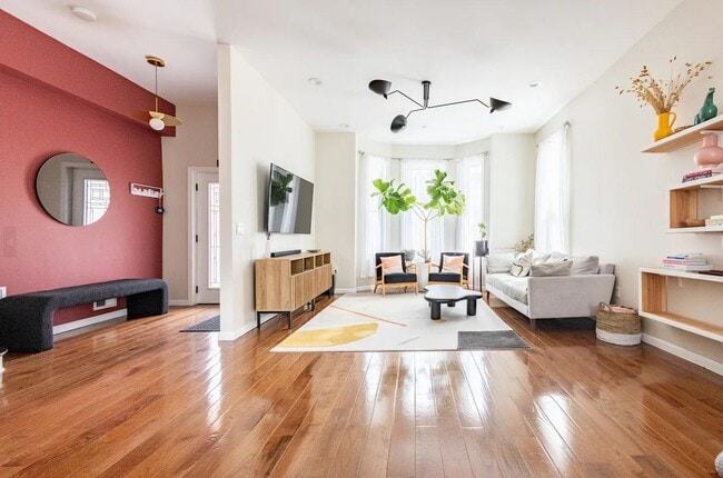 property at 1415 West St