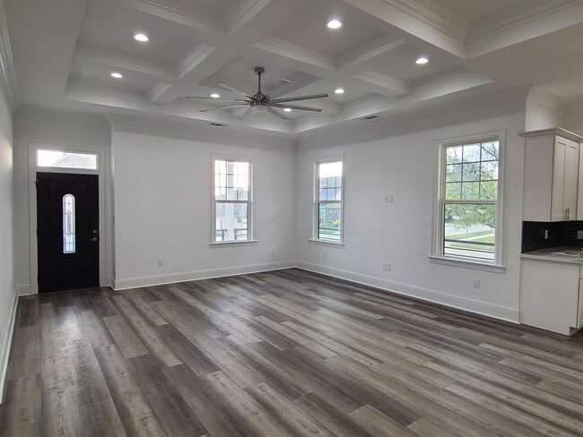 8501 Prince Dr in Chalmette, LA - Building Photo - Building Photo