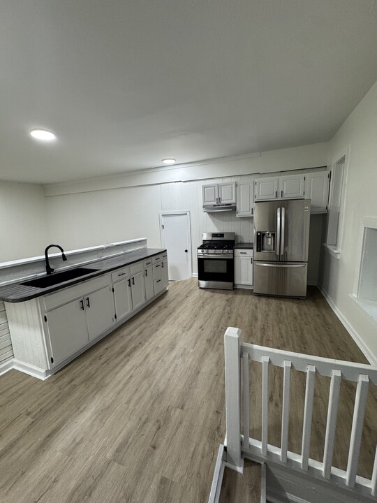 2507 Cleveland Ave, Unit E in Columbus, OH - Building Photo