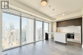 89 Church St in Toronto, ON - Building Photo - Building Photo