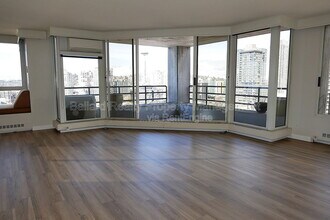 2125 1st Ave in Seattle, WA - Building Photo - Building Photo