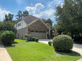 11 Tidwillow Pl in Tomball, TX - Building Photo