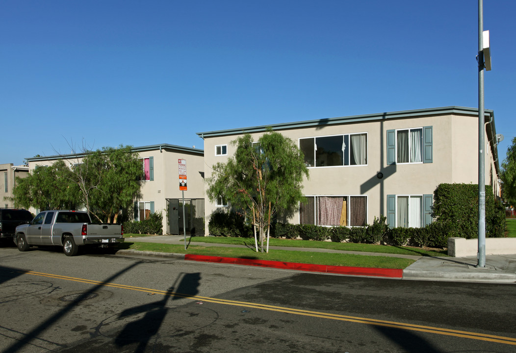 Wilson  Apartments in Orange, CA - Building Photo