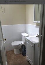 141 Golf Rd in Darby, PA - Building Photo - Building Photo