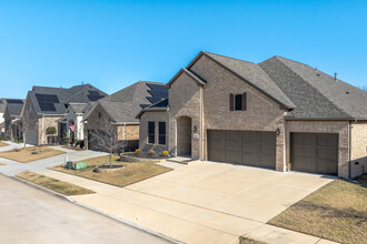 South Oak in Little Elm, TX - Building Photo - Building Photo