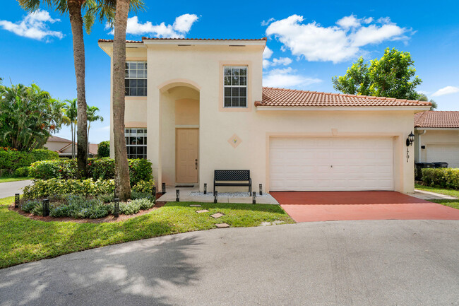 1701 Pierside Cir in Wellington, FL - Building Photo - Building Photo