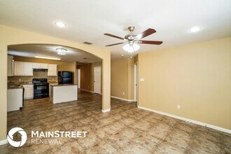 11247 Pecan Canyon in San Antonio, TX - Building Photo - Building Photo