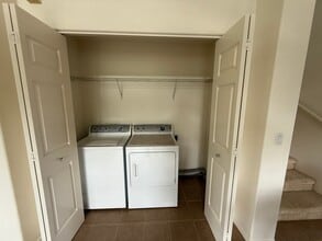 2110 Kaneka St in Lihue, HI - Building Photo - Building Photo