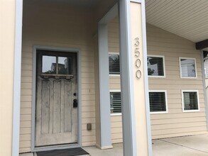 3500 Steffisburg Dr, Unit 251 in Nashville, TN - Building Photo - Building Photo