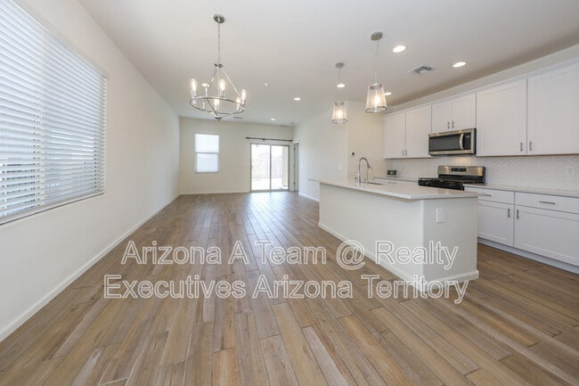 property at 7867 S Walnutview Dr