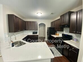 3371 Castleberry Village Cir in Cumming, GA - Building Photo - Building Photo