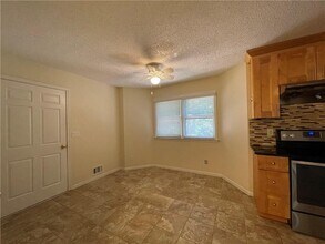 3943 Everett Ct in Duluth, GA - Building Photo - Building Photo