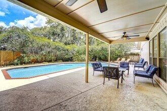 8111 Pine Green Ln in Humble, TX - Building Photo - Building Photo