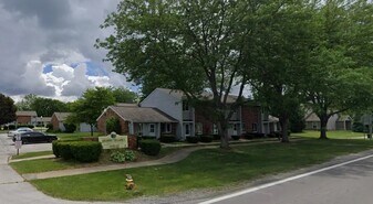 735-739 S Main St in Gibsonburg, OH - Building Photo