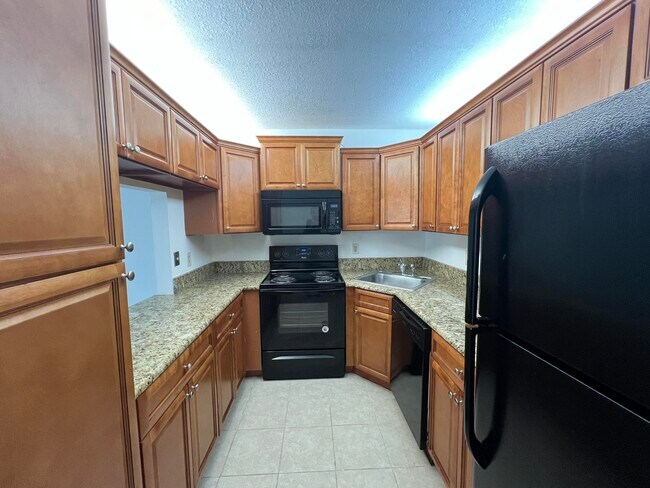 1115 Green Pine Blvd in West Palm Beach, FL - Building Photo - Building Photo