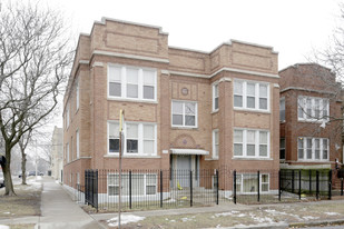 2057 N Leclaire Ave Apartments