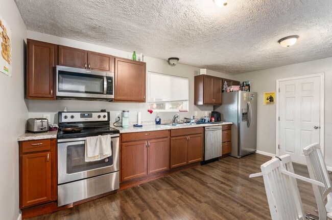 property at 814-816 W North St