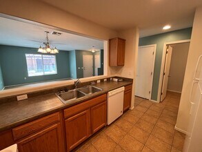 6028 S Sweet Birch Ln in Tucson, AZ - Building Photo - Building Photo