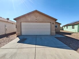 6006 S Mogollon Dr in Tucson, AZ - Building Photo