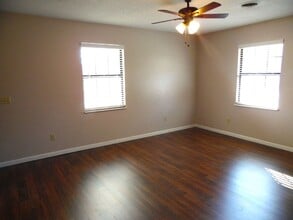 140 Fonville St in Martin, TN - Building Photo - Building Photo