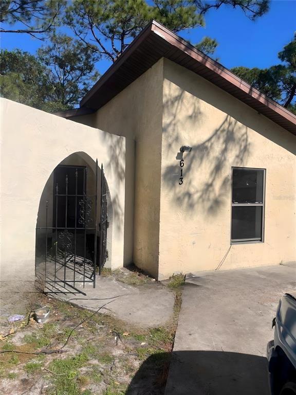 613 61st Ave Terrace E in Bradenton, FL - Building Photo - Building Photo