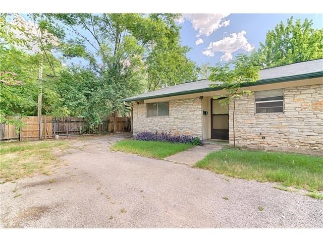 5111 Avenue G, Unit B in Austin, TX - Building Photo - Building Photo