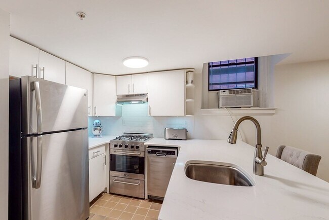 property at 31 Massachusetts Ave