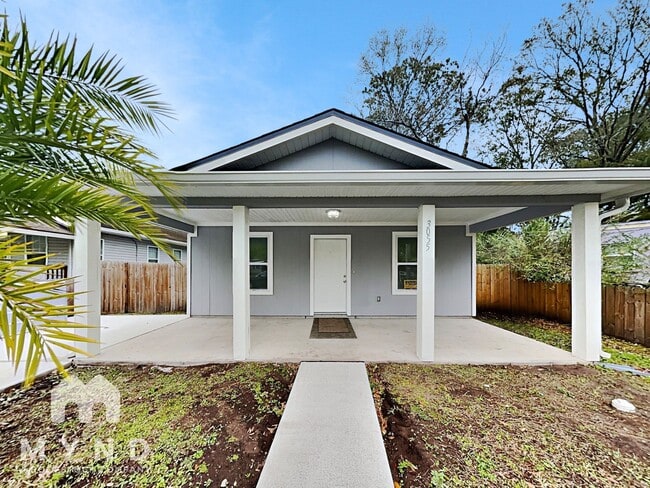 property at 3055 Dignan St