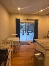 10 Dora Dr in Taunton, MA - Building Photo - Building Photo