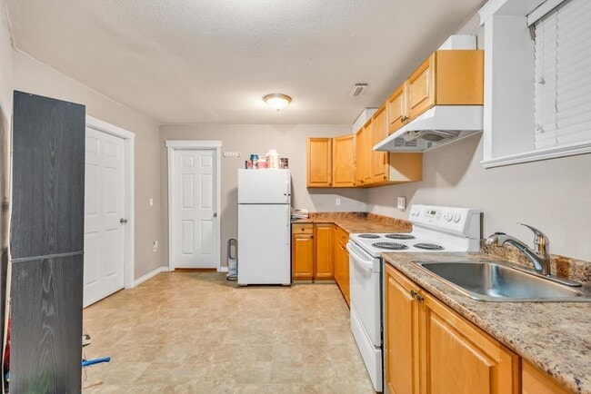 property at 18991-1870A 70a Ave