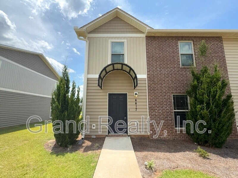 4417 Village Oak Ln in Pace, FL - Building Photo