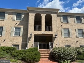 10714 Kings Riding Way in Rockville, MD - Building Photo