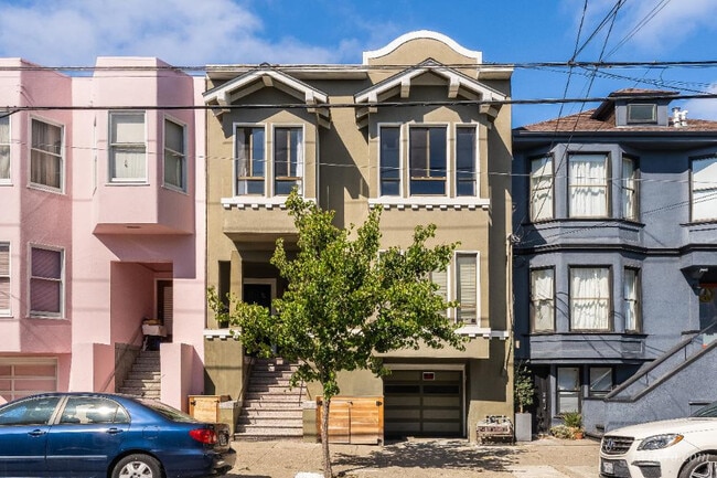 property at 559 5th Ave