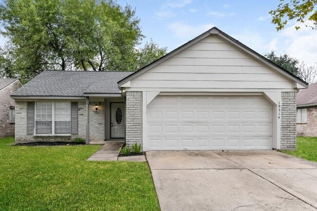 property at 19514 Glenway Falls Dr