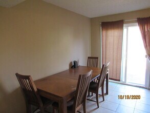 1853 Whispering Oaks Ln in Fort Walton Beach, FL - Building Photo - Building Photo