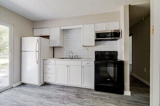 1112 N Carolina Ave in Rincon, GA - Building Photo - Building Photo