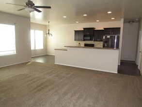 8369 E Rathdrum Dr in Nampa, ID - Building Photo - Building Photo