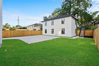 310 Delmar St in Houston, TX - Building Photo - Building Photo