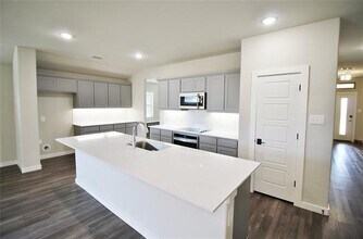 139 Lost Maples Wy in Waxahachie, TX - Building Photo - Building Photo