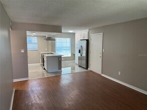 726 Edgewater Dr in Orlando, FL - Building Photo - Building Photo