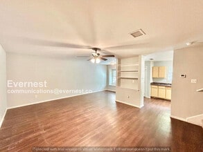 320 Ezekial Ave in Dallas, TX - Building Photo - Building Photo