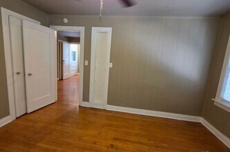 1301 Louise Ave in Oklahoma City, OK - Foto de edificio - Building Photo